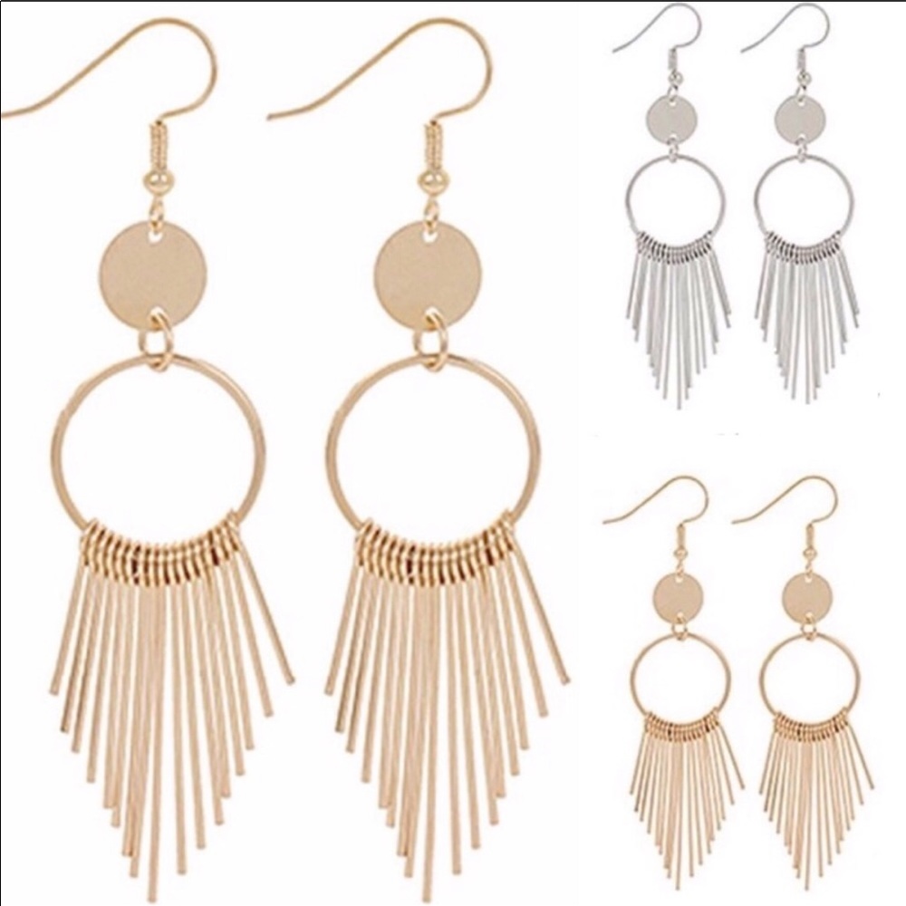 Silver tone metal Dangle Earrings. 3โ long New! - Picture 3 of 3